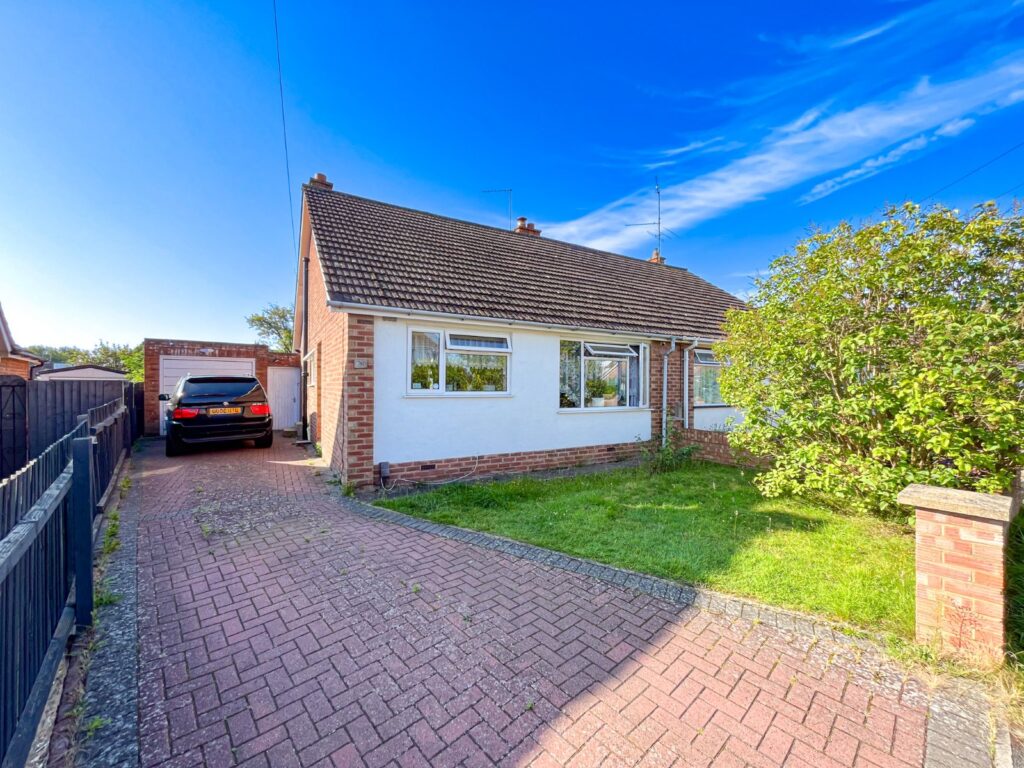 Woodland Close, Duston, Northampton, NN5 6NH