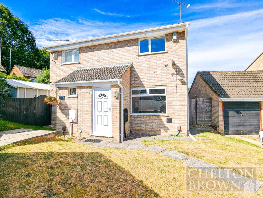 Chatsworth Avenue, Northampton, Northamptonshire, NN3 8JD