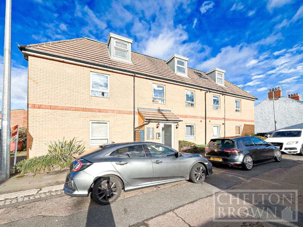 Ruskin Road, Northampton, Northamptonshire, NN2 7SY