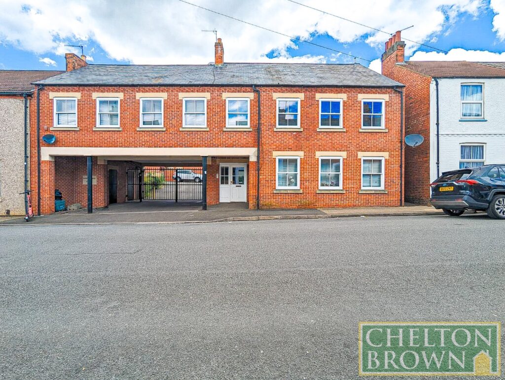 Stanhope Road, Northampton, NN2 6JU