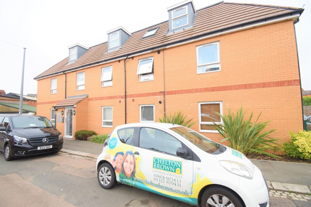 Ruskin Road, Northampton, NN2 7SY