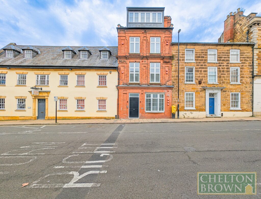 Sheep Street, Northampton, NN1 2LZ