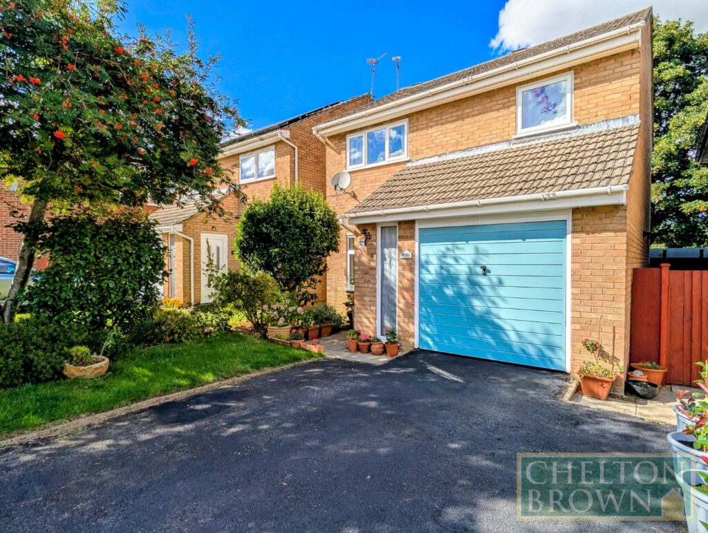 Trinity Close, Daventry, Northamptonshire, NN11 4RN