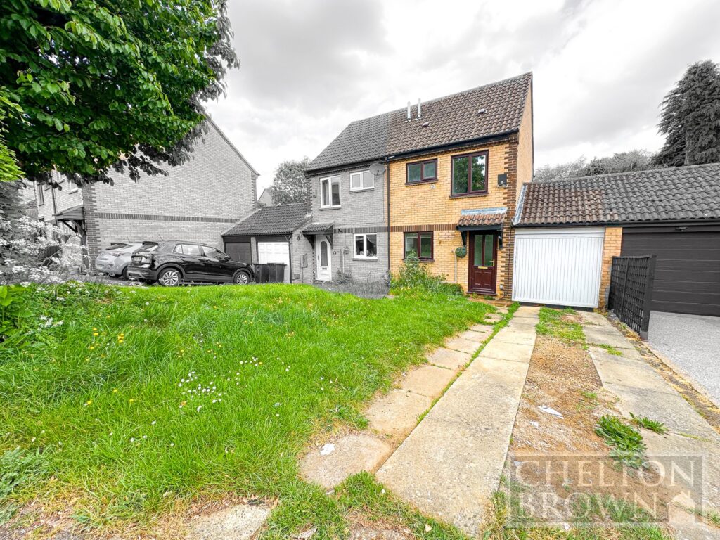 Ecton Park Road, Ecton Brook, Northampton, NN3 5EB