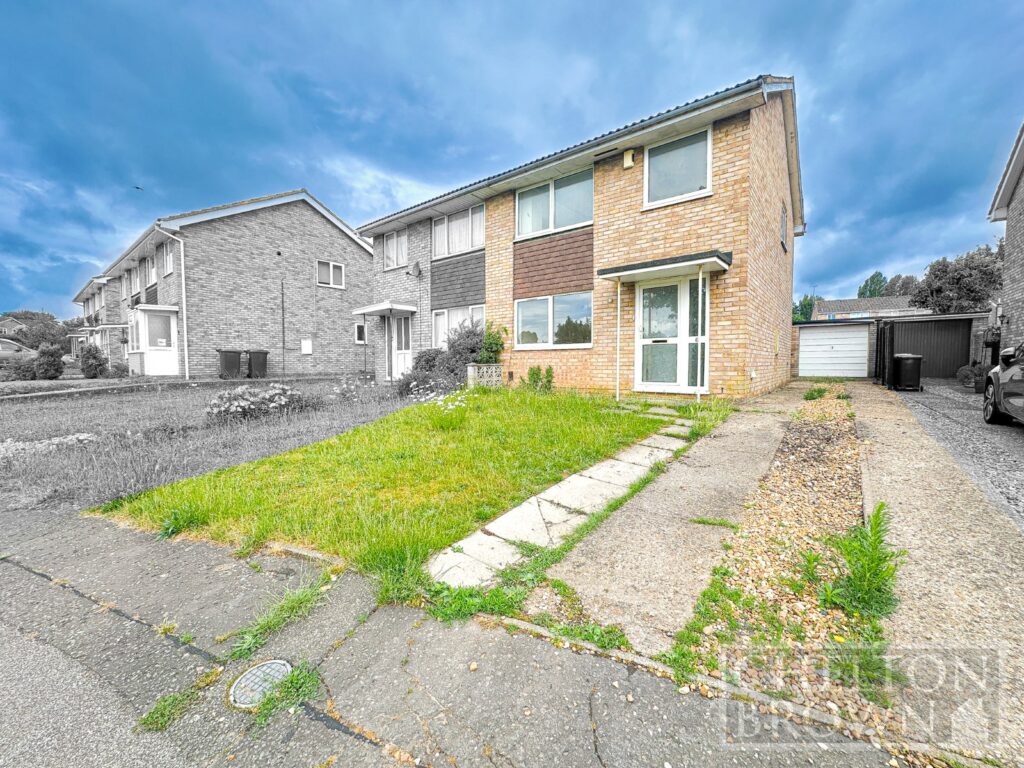 Stone Hill Court, Northampton, Northamptonshire, NN3 3RA