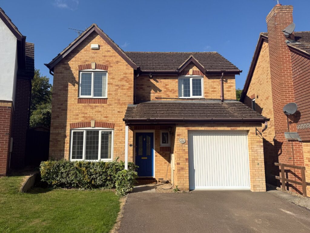 Varley Close, Wellingborough, Northamptonshire, NN8 4UZ