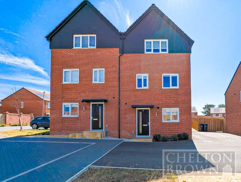 Brome Close, Harpole, Northampton, Northamptonshire, NN7 4EB