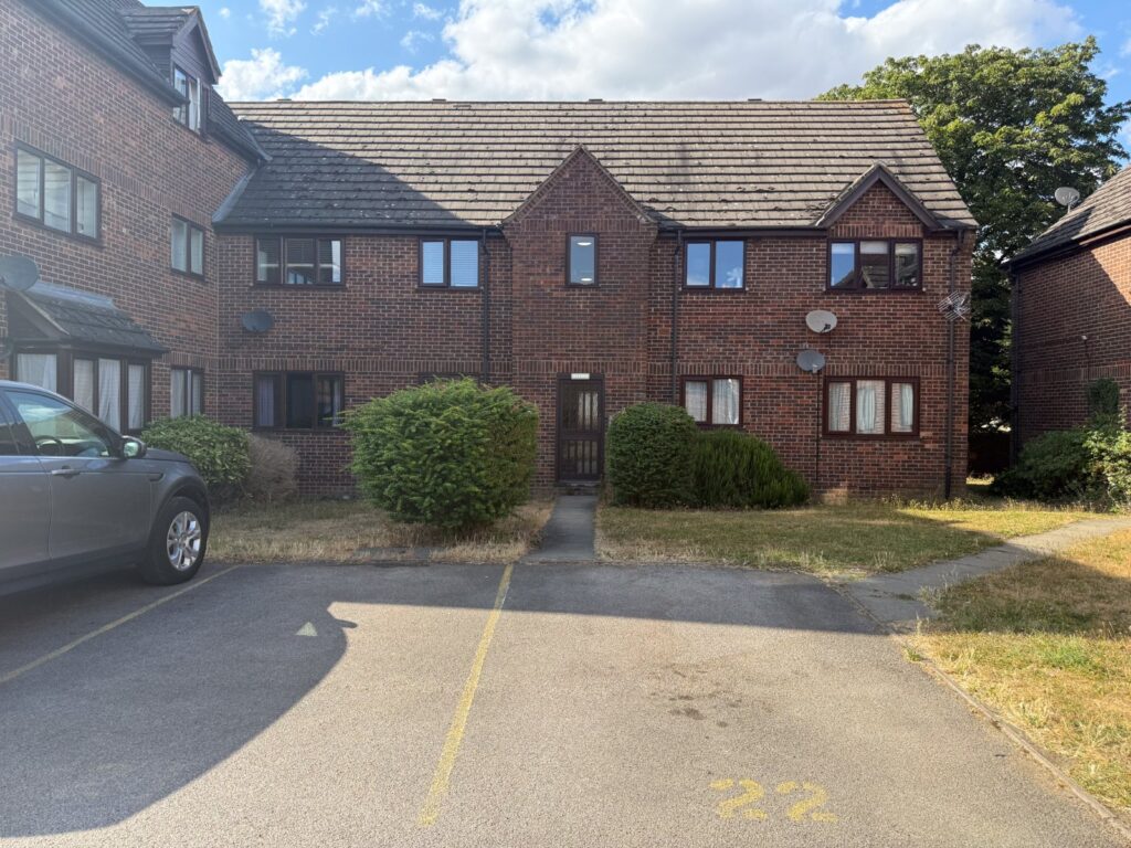 Oliver Close, Rushden, Northamptonshire, NN10 0EL